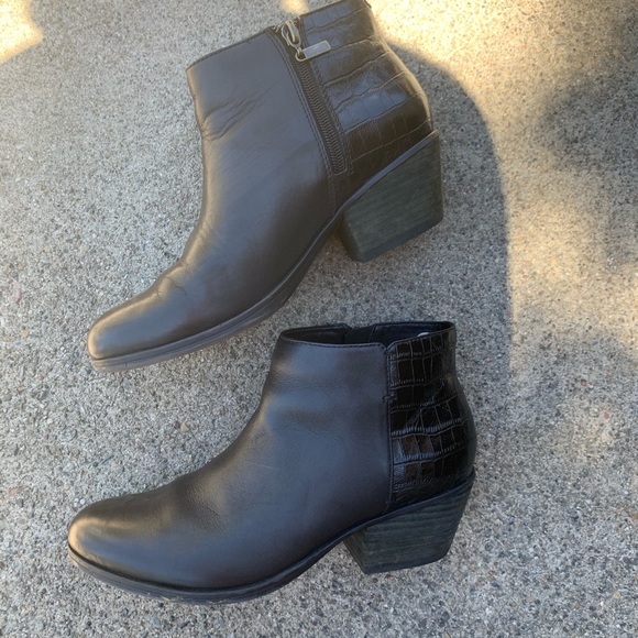 Clark Black Booties - Picture 4 of 9